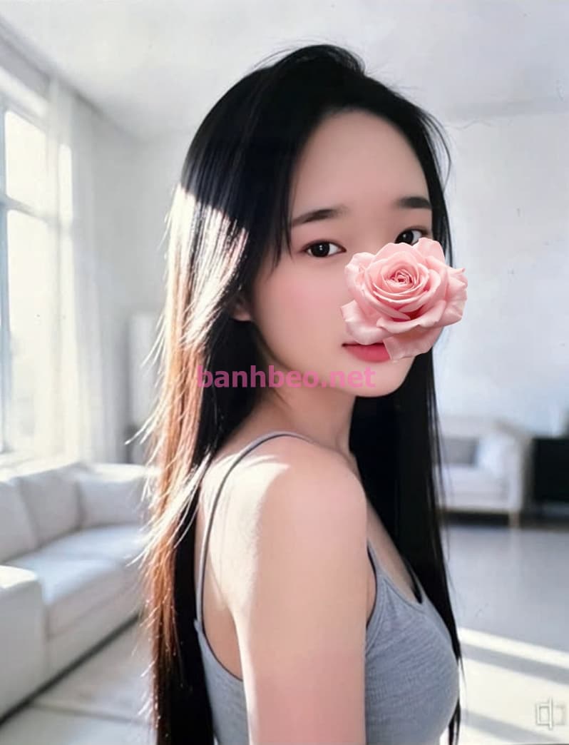 Hà Linh- em hàng ngon, siêu đáng yêu, hấp dẫn! 