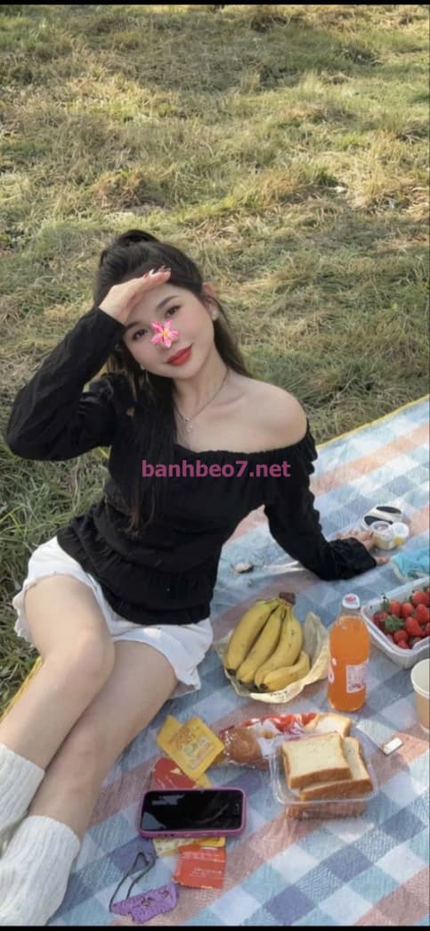 Linh Anh Girl Xinh Vú To Ngọt Ngào - Tình Cảm Quyến Rũ Say Mê