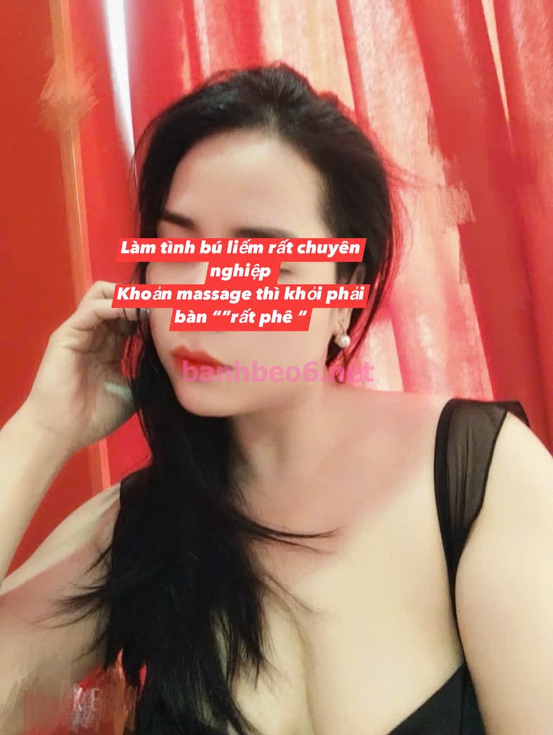 NGÂN ANH GÁI XINH THÈM CU, LÀM TÌNH CỰC ĐỈNH.