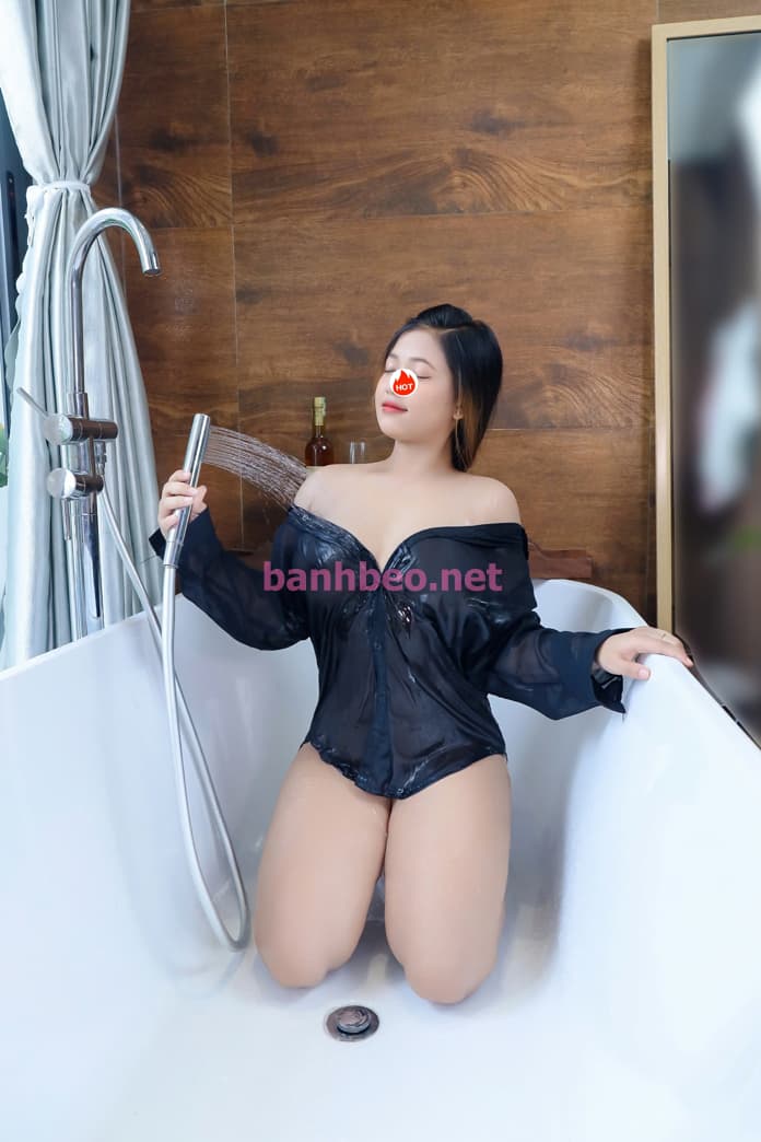 New❤️Bé Trúc 2k6❤️Xinh Non Mơn Mỡn❤️Làn Da Mịn Màng❤️Bým Thơm Ngon❤️Ôm Ấp Sung Sướng Cuộc Đời .