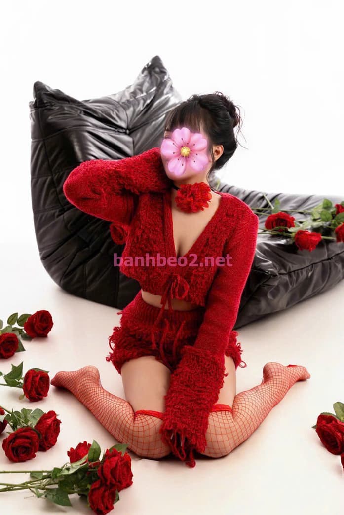 ♥️Diệp Anh 2k3♥️BABY DA TRẮNG -GÁI XINH ĐÁNG YÊU, BODY MƯỢT